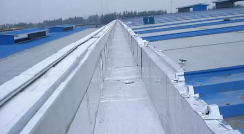 运粮湖管理区办公楼屋面防水案例